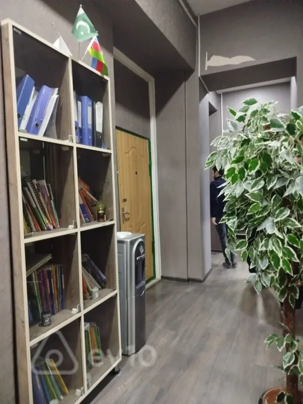 Kirayə verilir 5 otaqlı ofis 110 m²