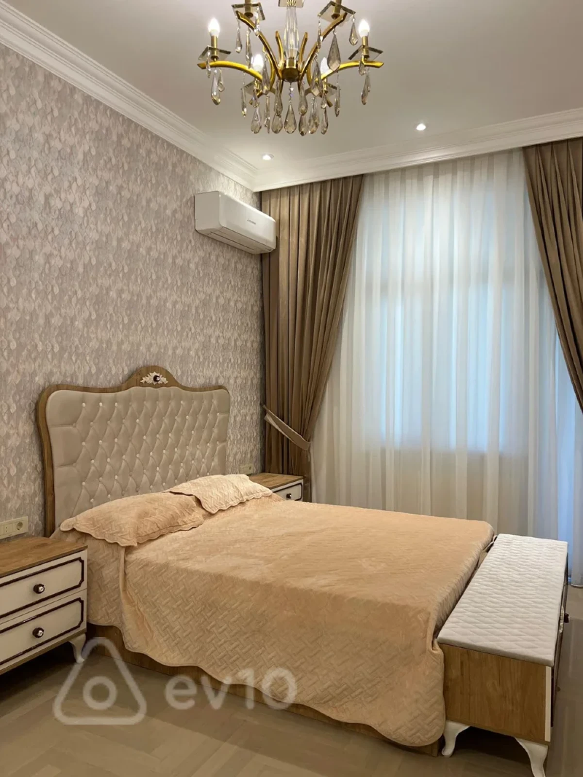 Kirayə verilir 2 otaqlı yeni tikili 81 m²