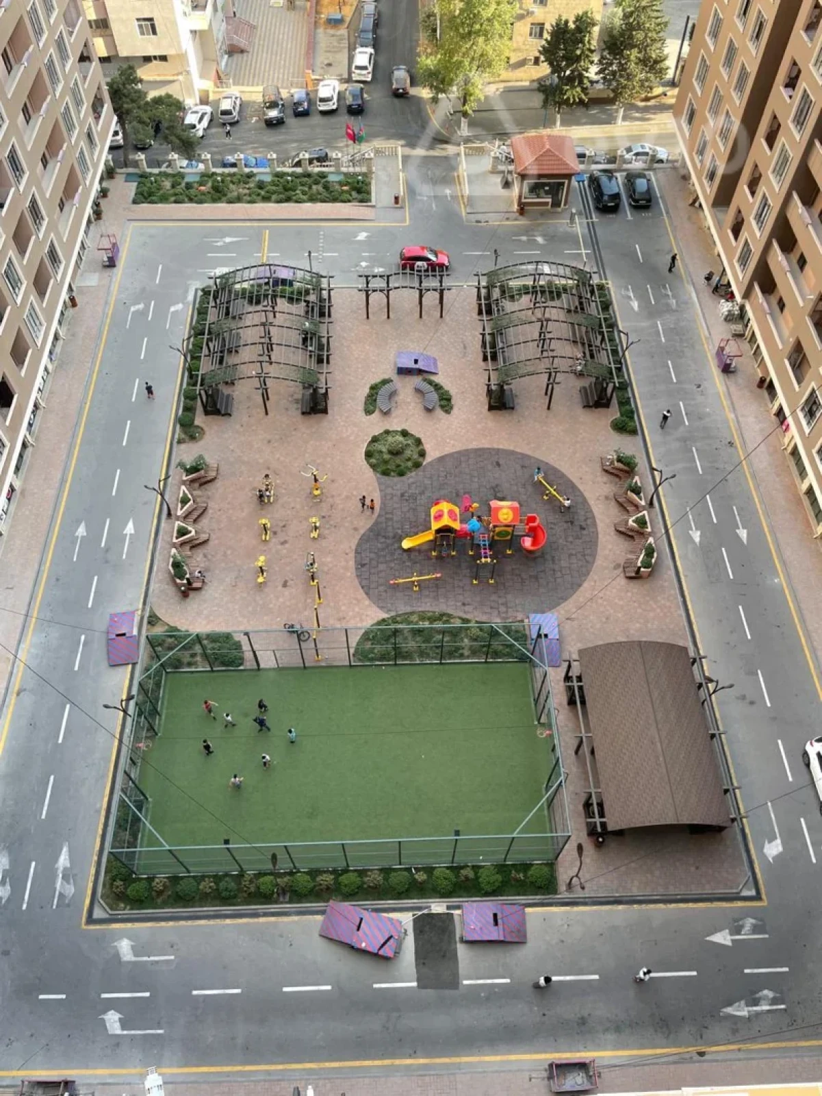 Kirayə verilir 3 otaqlı yeni tikili 90 m²