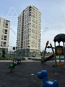 Satılır 3 otaqlı yeni tikili 107.5 m²