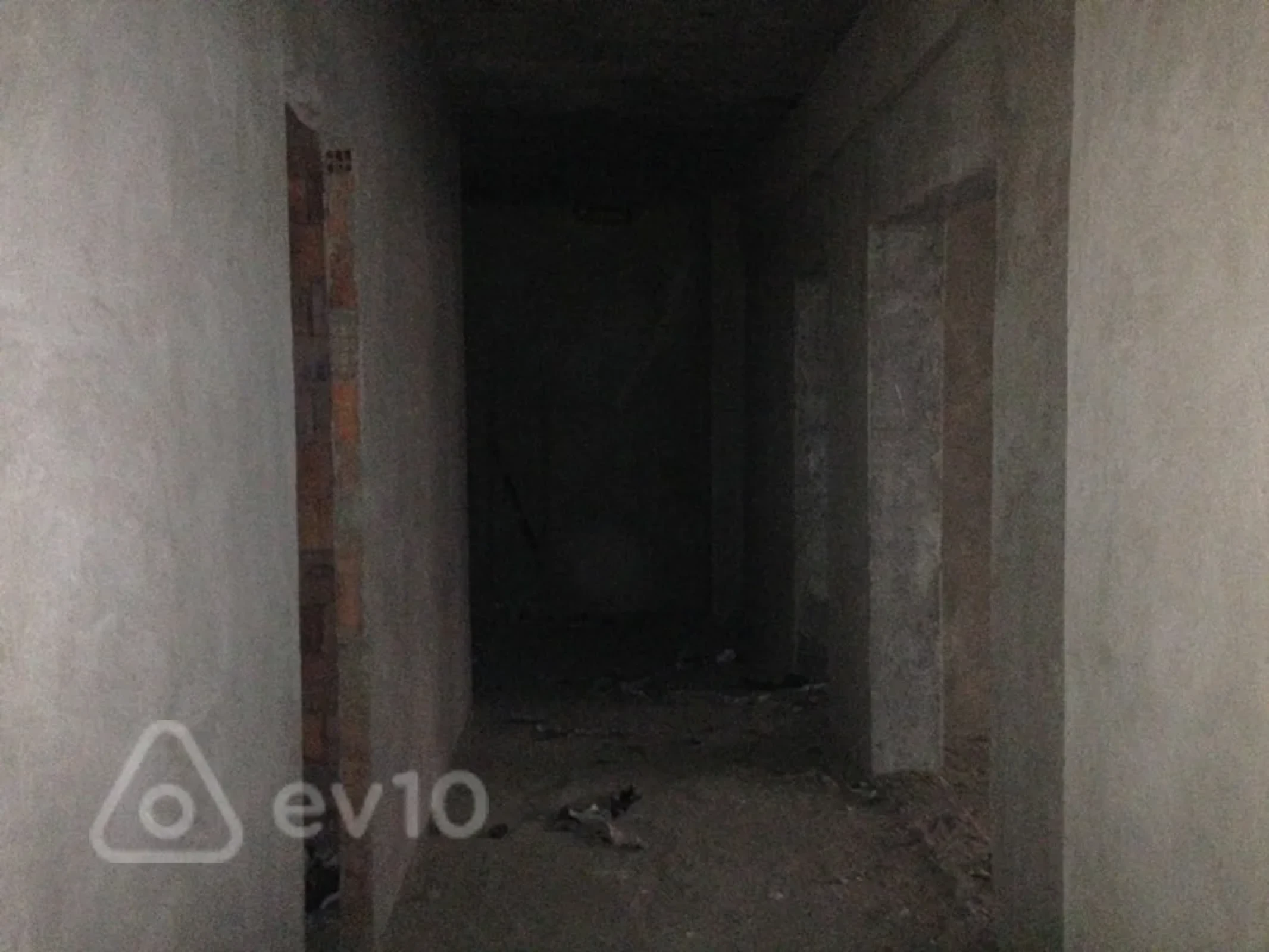 Satılır 3 otaqlı yeni tikili 107.5 m²