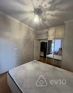 Satılır 2 otaqlı yeni tikili 50 m²