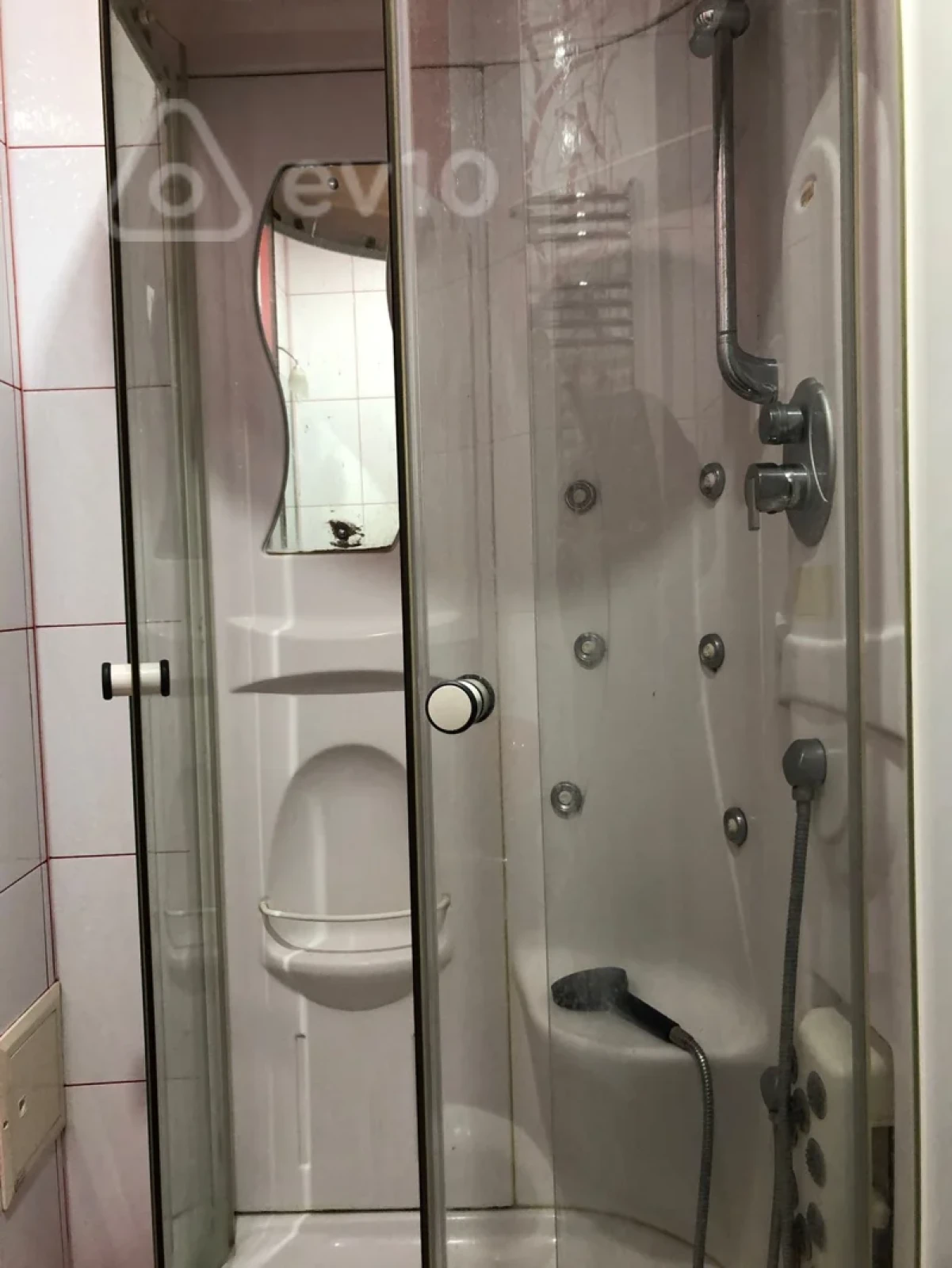 Satılır 3 otaqlı yeni tikili 150 m²