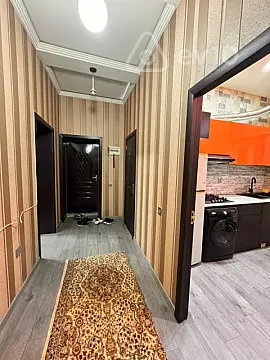 Kirayə verilir 3 otaqlı yeni tikili 90 m²