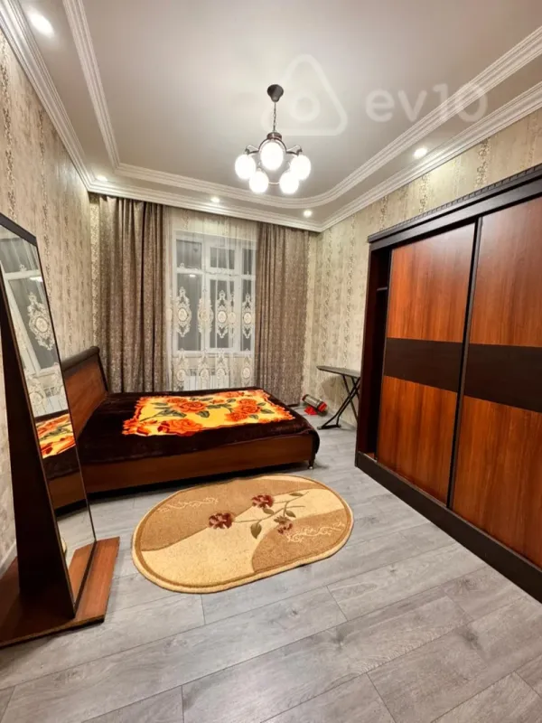 Kirayə verilir 3 otaqlı yeni tikili 90 m²