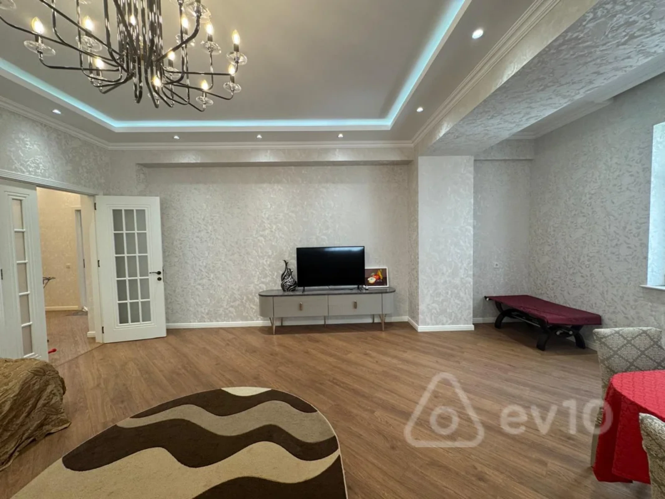 Satılır 3 otaqlı yeni tikili 141 m²
