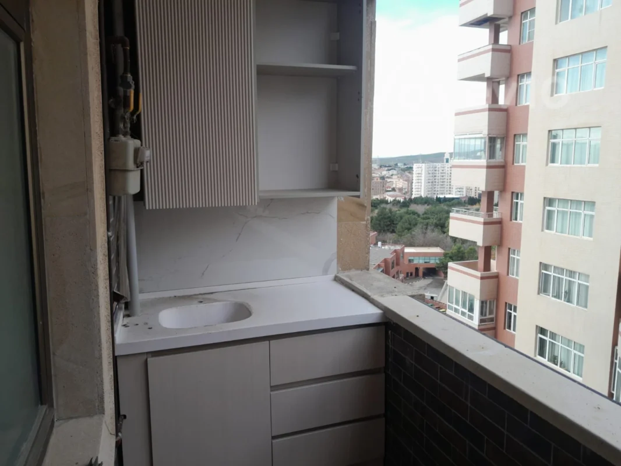 Satılır 3 otaqlı yeni tikili 141 m²