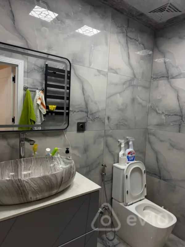 Satılır 2 otaqlı yeni tikili 72 m²