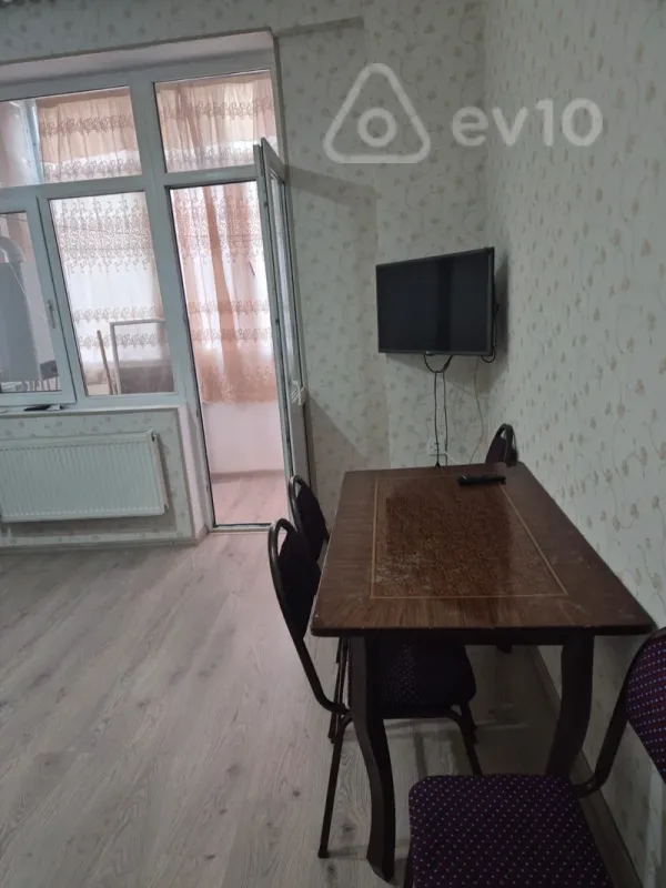 Kirayə verilir 2 otaqlı yeni tikili 55 m²