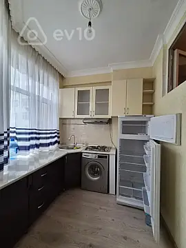 Kirayə verilir 2 otaqlı yeni tikili 55 m²