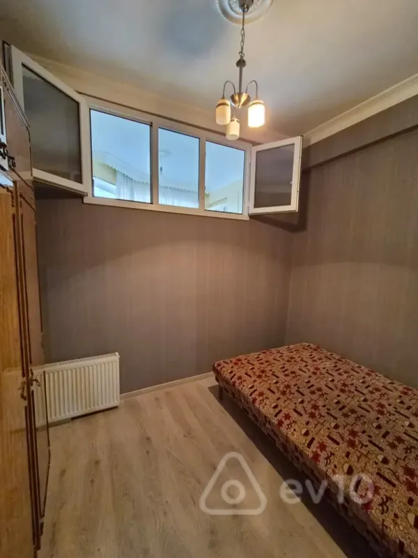 Kirayə verilir 2 otaqlı yeni tikili 55 m²