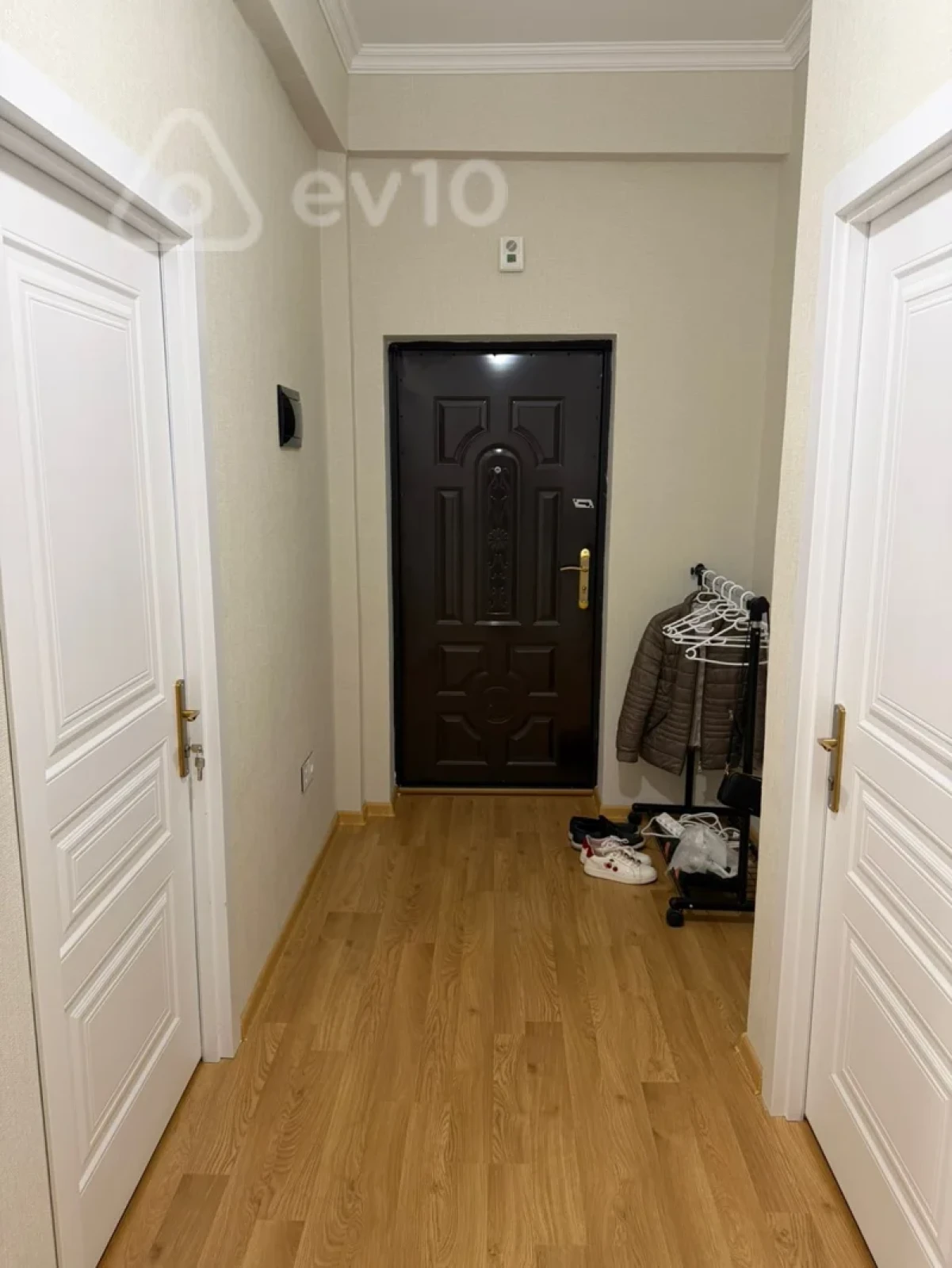 Kirayə verilir 3 otaqlı yeni tikili 80 m²