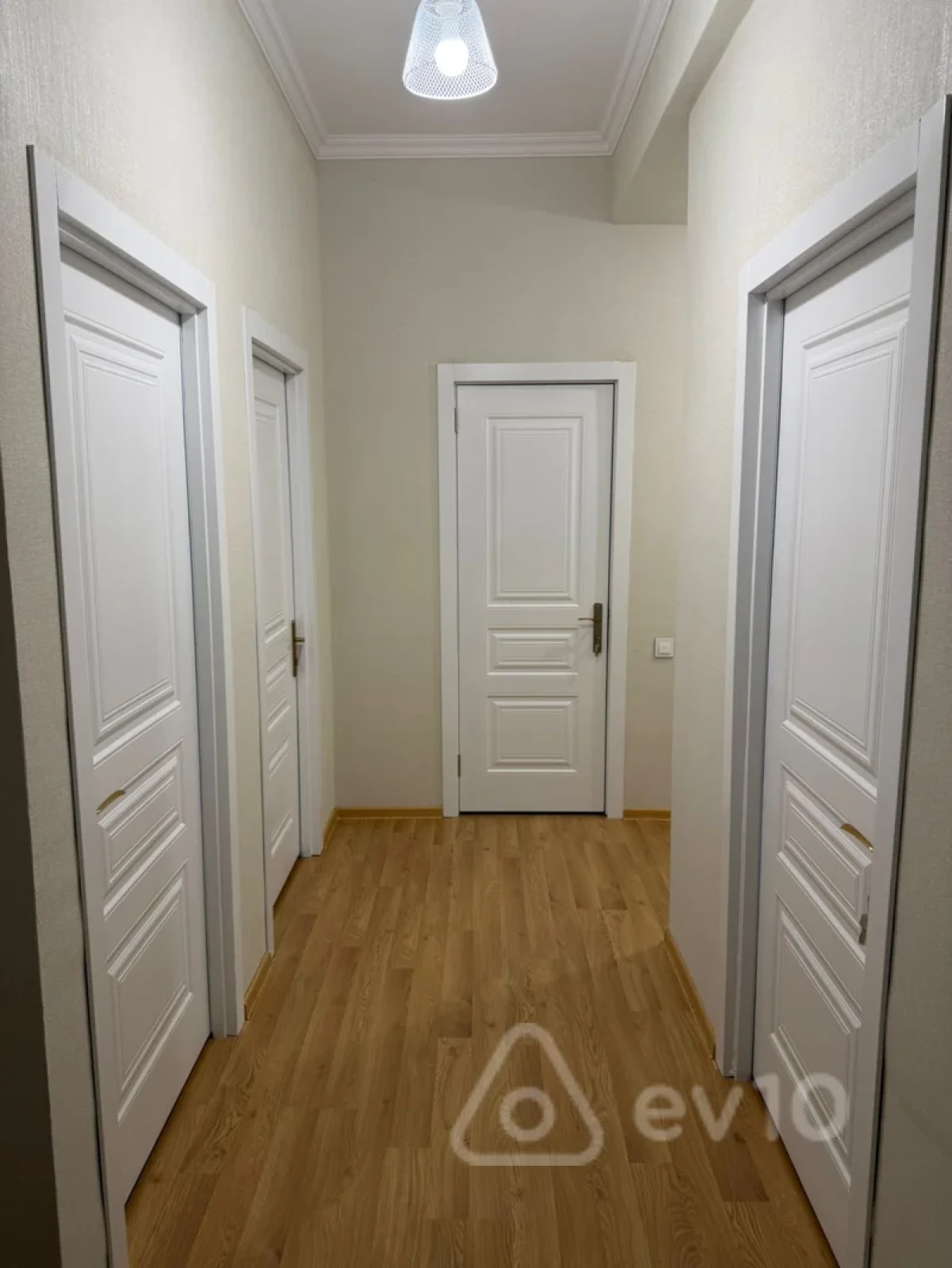 Kirayə verilir 3 otaqlı yeni tikili 80 m²