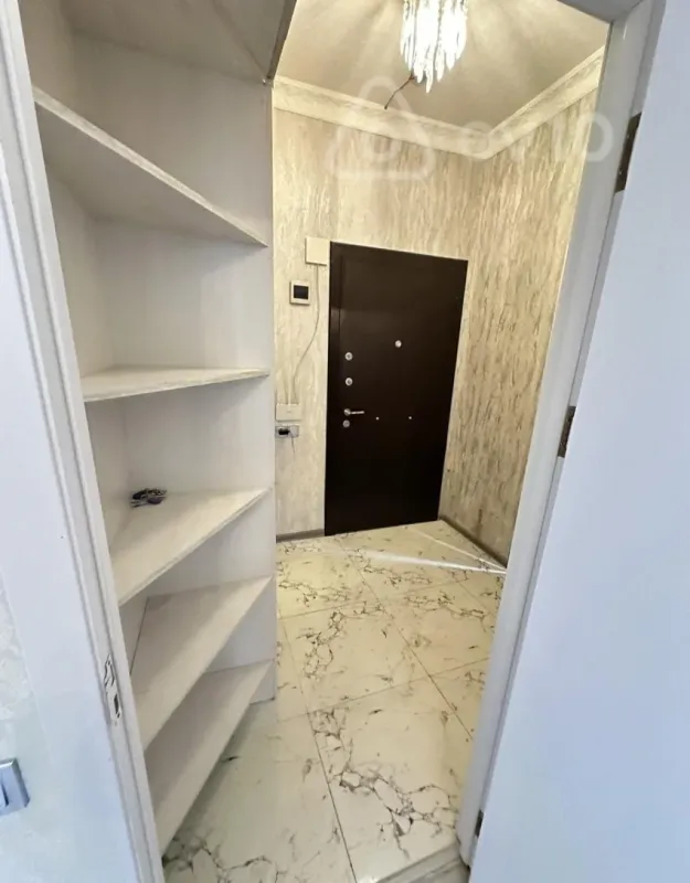 Satılır 2 otaqlı yeni tikili 50 m²