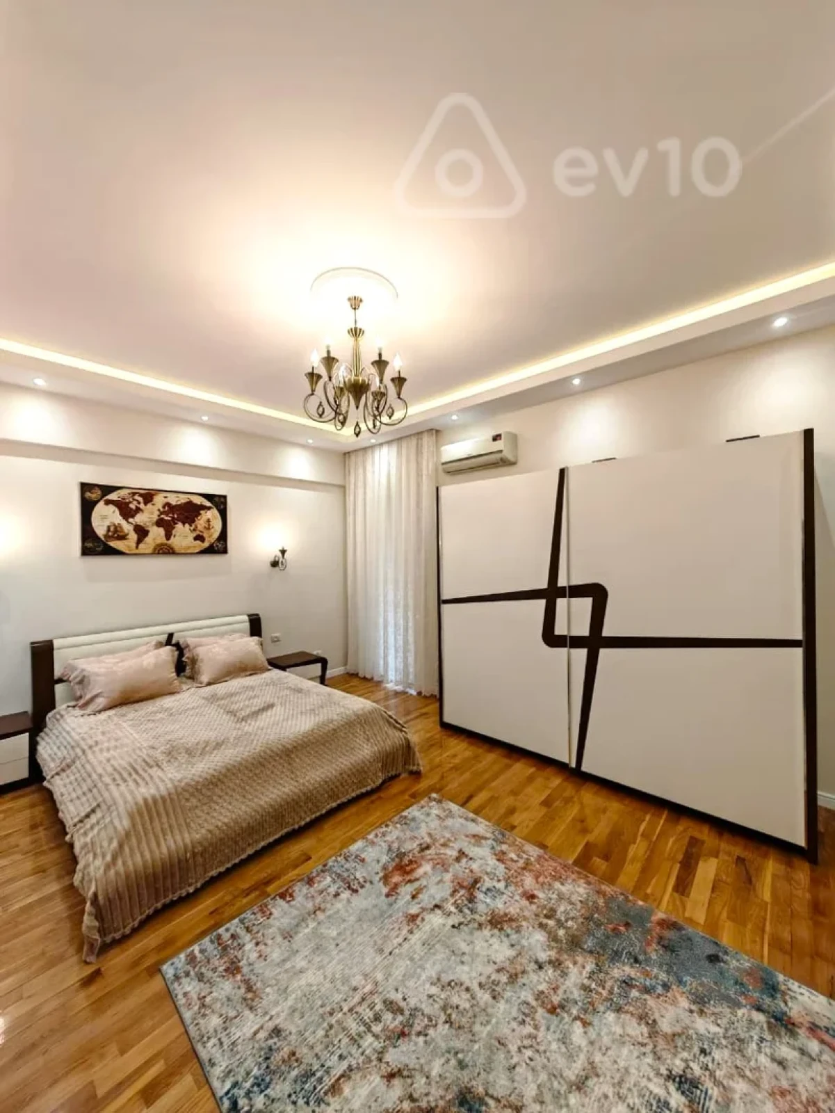 Satılır 4 otaqlı yeni tikili 225 m²