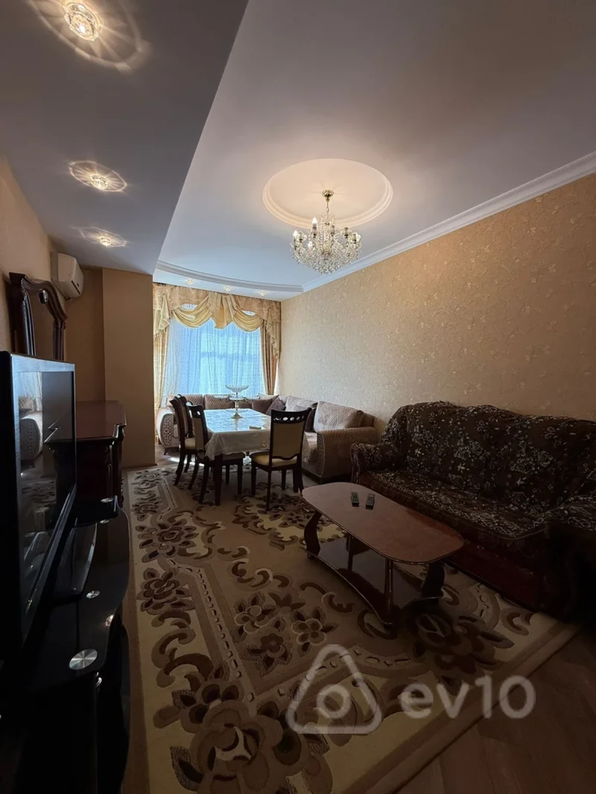 Kirayə verilir 2 otaqlı yeni tikili 85 m²