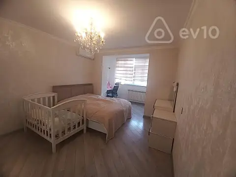 Satılır 2 otaqlı yeni tikili 60 m²
