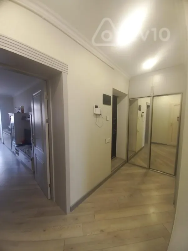 Satılır 2 otaqlı yeni tikili 60 m²