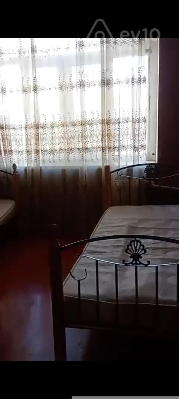 Kirayə verilir 2 otaqlı köhnə tikili 65 m²