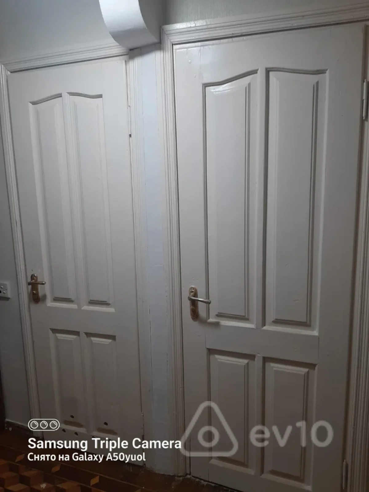 Kirayə verilir 2 otaqlı köhnə tikili 60 m²