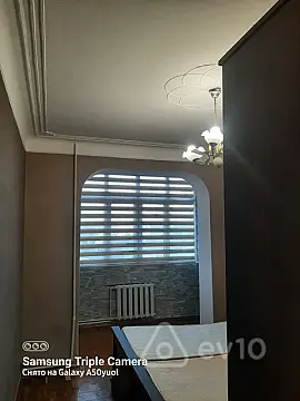 Kirayə verilir 2 otaqlı köhnə tikili 60 m²