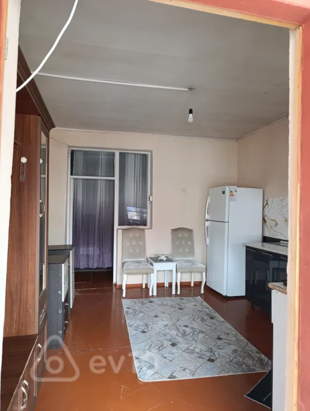 Kirayə verilir 2 otaqlı həyət evi 70 m²
