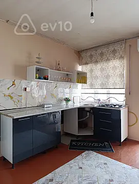Kirayə verilir 2 otaqlı həyət evi 70 m²