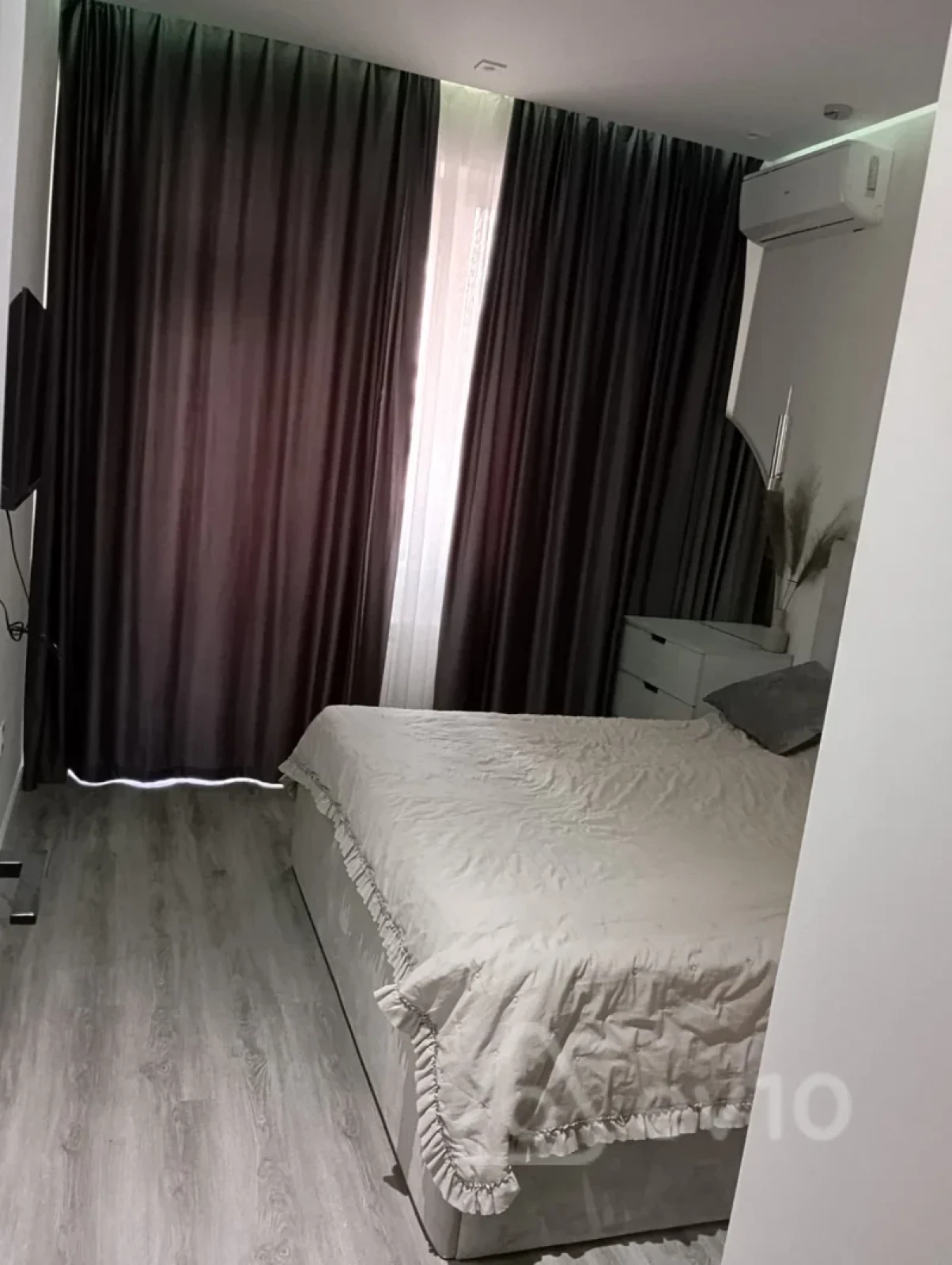 Satılır 2 otaqlı yeni tikili 60 m²