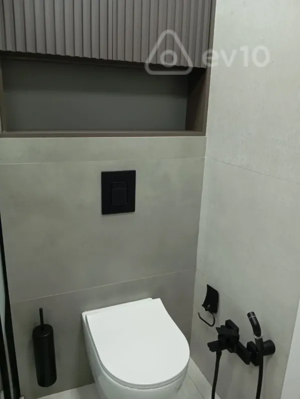 Satılır 2 otaqlı yeni tikili 60 m²