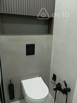 Satılır 2 otaqlı yeni tikili 60 m²