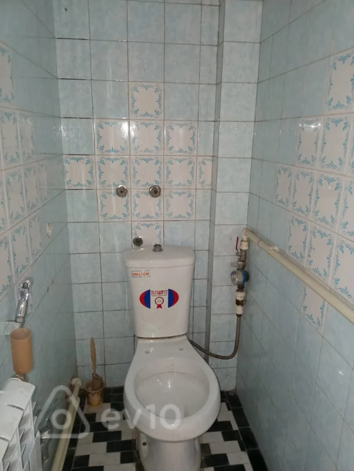 Kirayə verilir 2 otaqlı köhnə tikili 60 m²