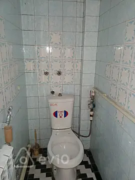 Kirayə verilir 2 otaqlı köhnə tikili 60 m²