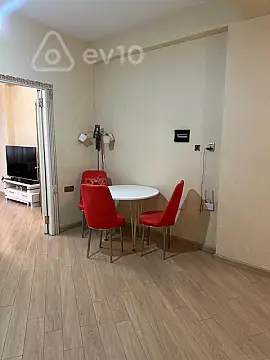 Kirayə verilir 3 otaqlı yeni tikili 100 m²