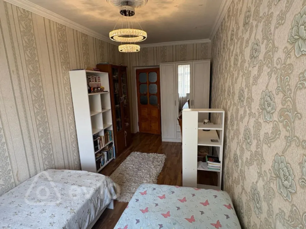 Satılır 3 otaqlı köhnə tikili 65 m²