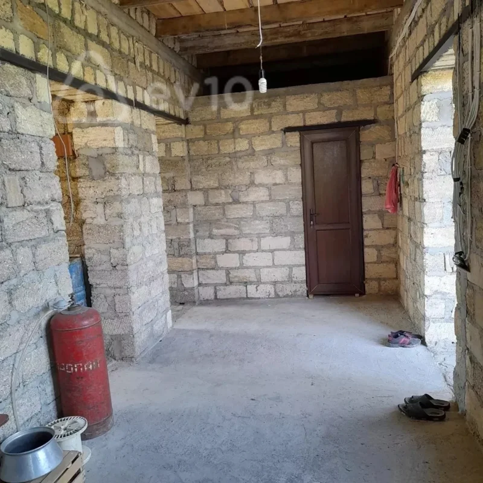 Satılır 3 otaqlı həyət evi 125 m²
