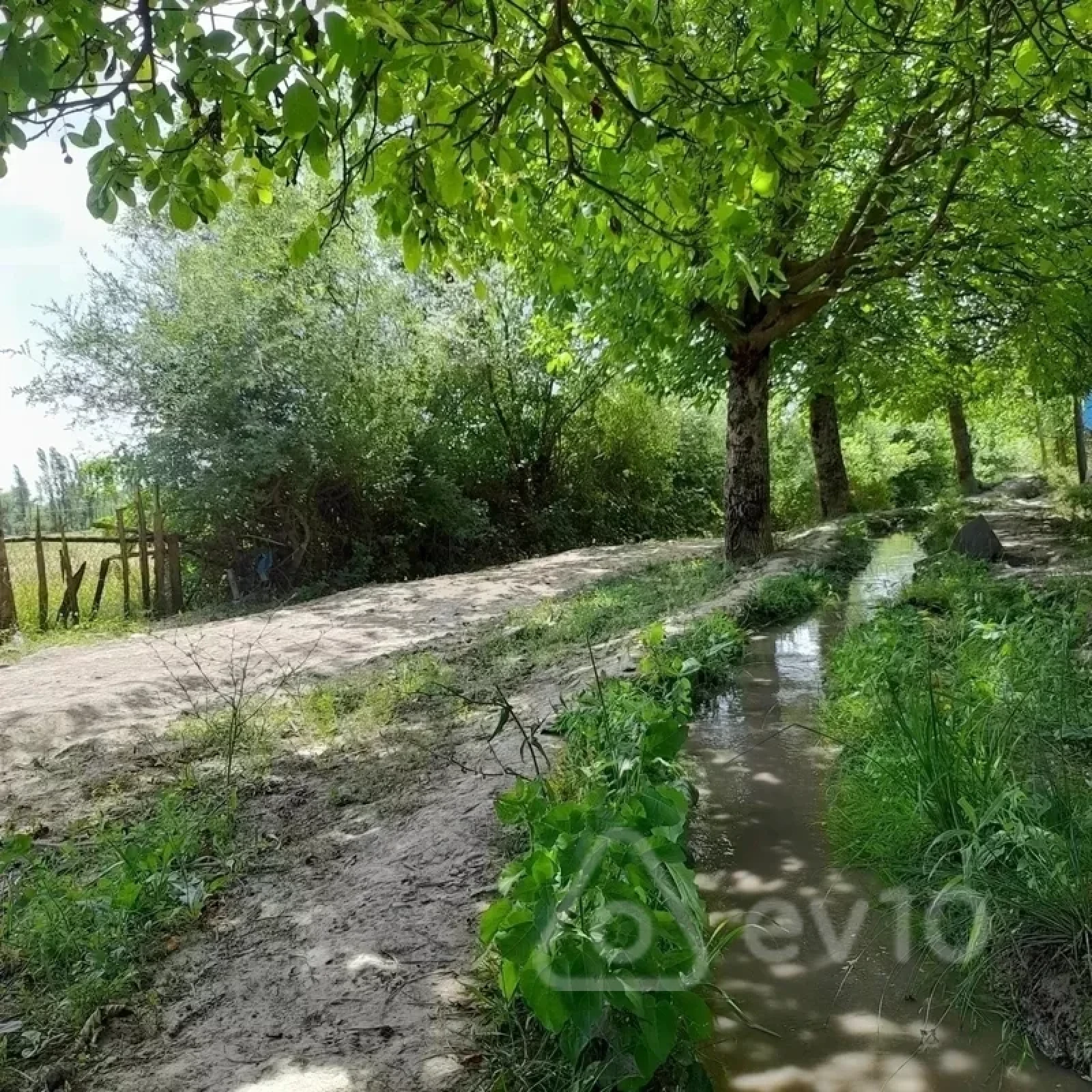 Satılır 3 otaqlı həyət evi 125 m²