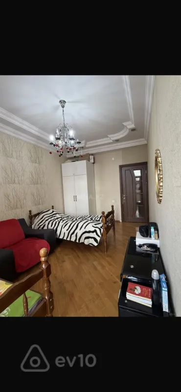 Kirayə verilir 3 otaqlı yeni tikili 85 m²