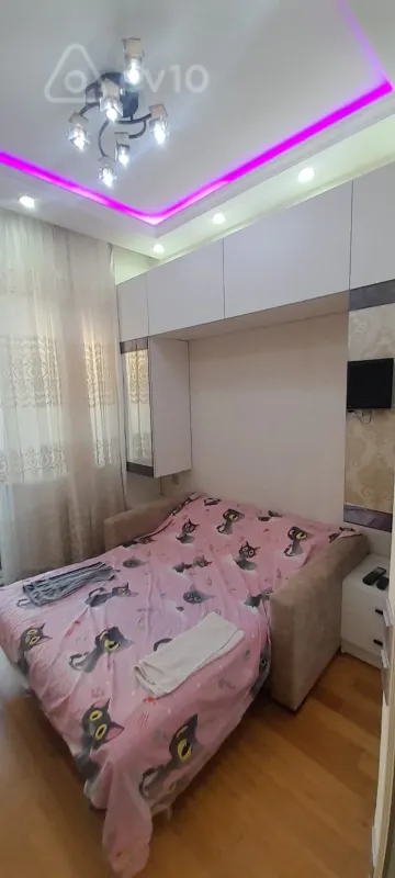 Kirayə verilir 3 otaqlı yeni tikili 65 m²