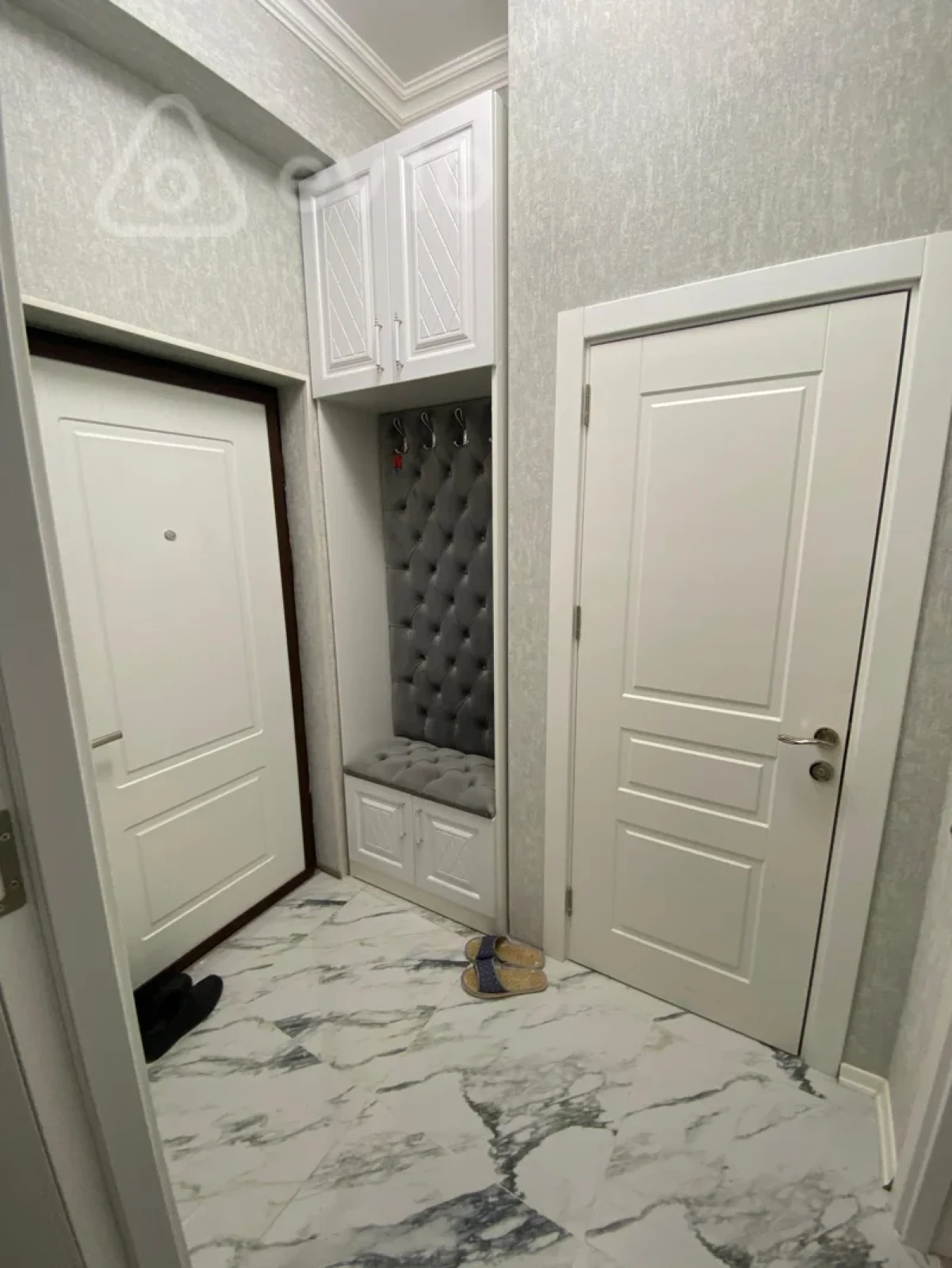 Kirayə verilir 2 otaqlı yeni tikili 70 m²