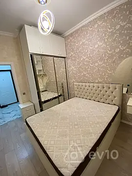 Kirayə verilir 2 otaqlı yeni tikili 70 m²