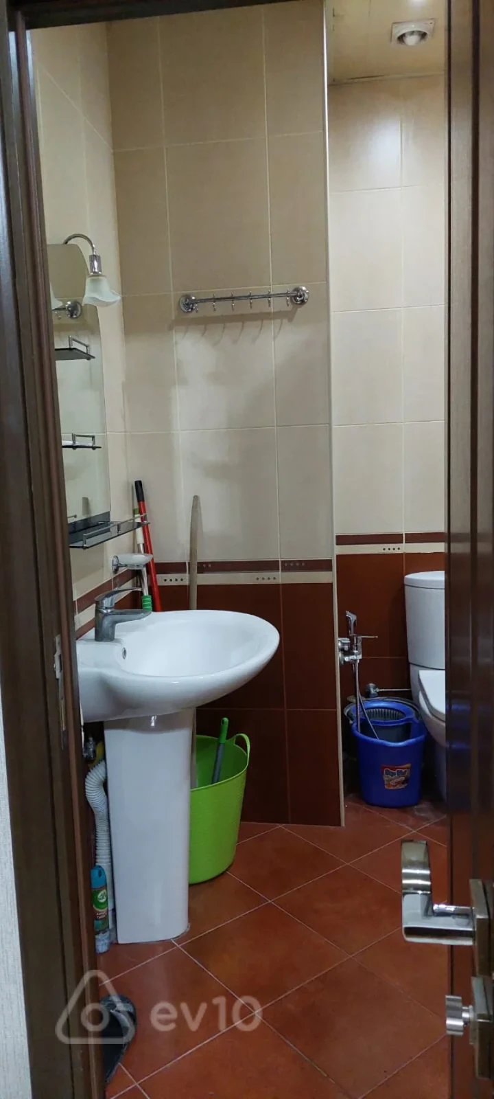 Kirayə verilir 2 otaqlı yeni tikili 85 m²