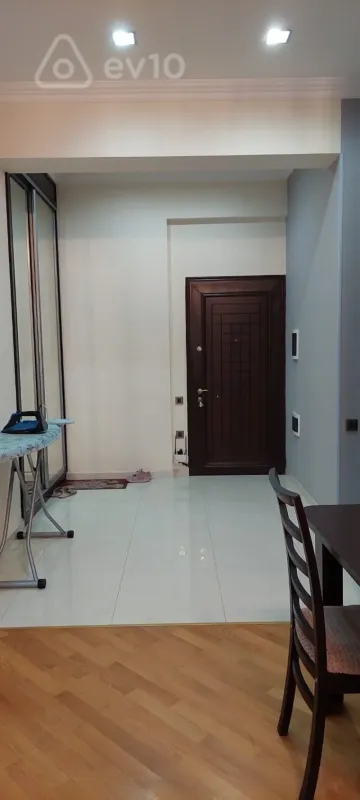 Kirayə verilir 2 otaqlı yeni tikili 85 m²