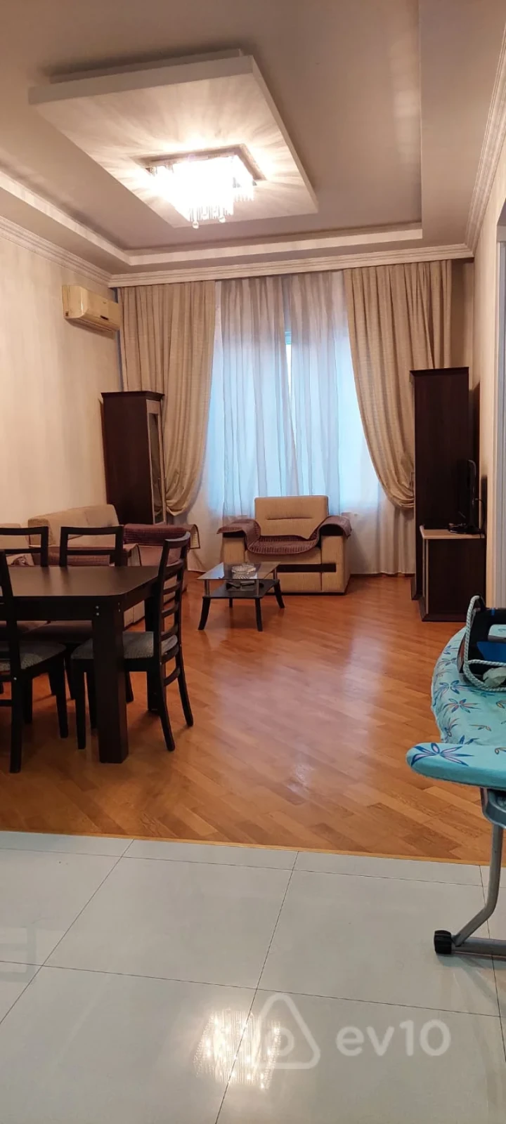 Kirayə verilir 2 otaqlı yeni tikili 85 m²