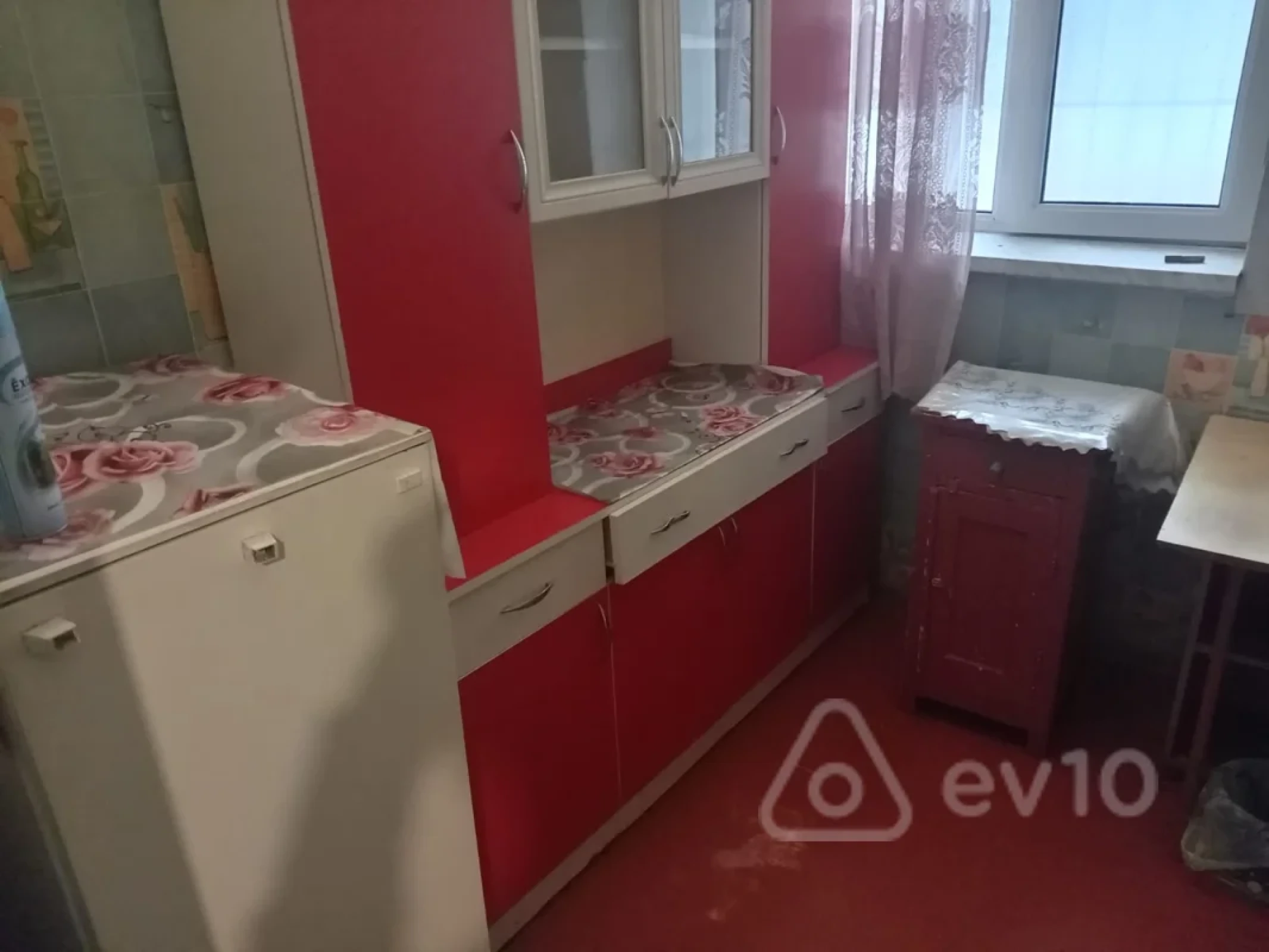 Kirayə verilir 2 otaqlı yeni tikili 70 m²