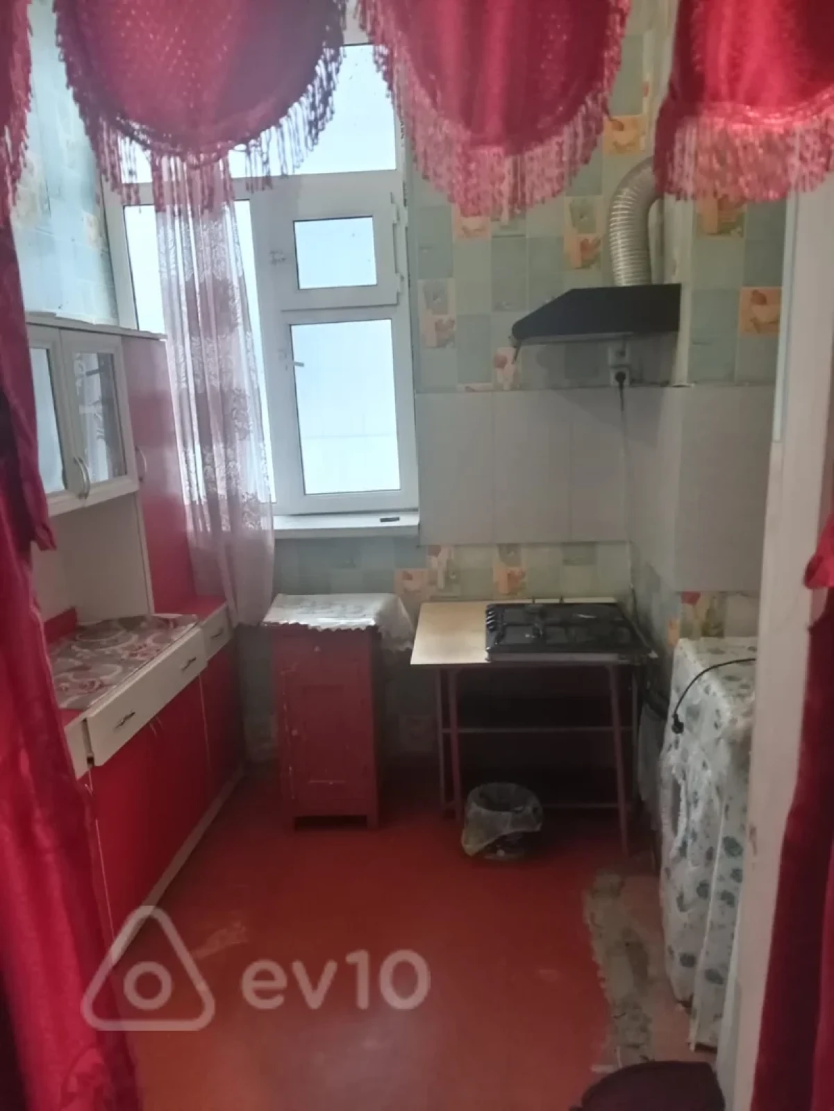 Kirayə verilir 2 otaqlı yeni tikili 70 m²