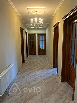 Kirayə verilir 4 otaqlı həyət evi 100 m²