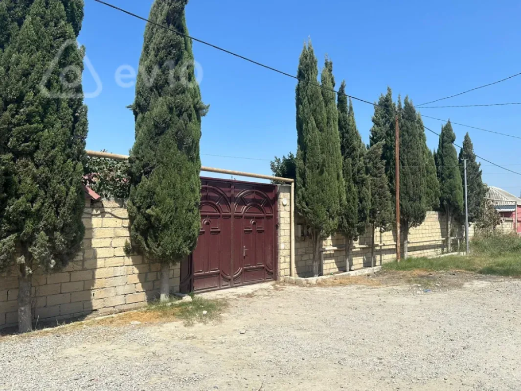 Kirayə verilir 4 otaqlı həyət evi 100 m²