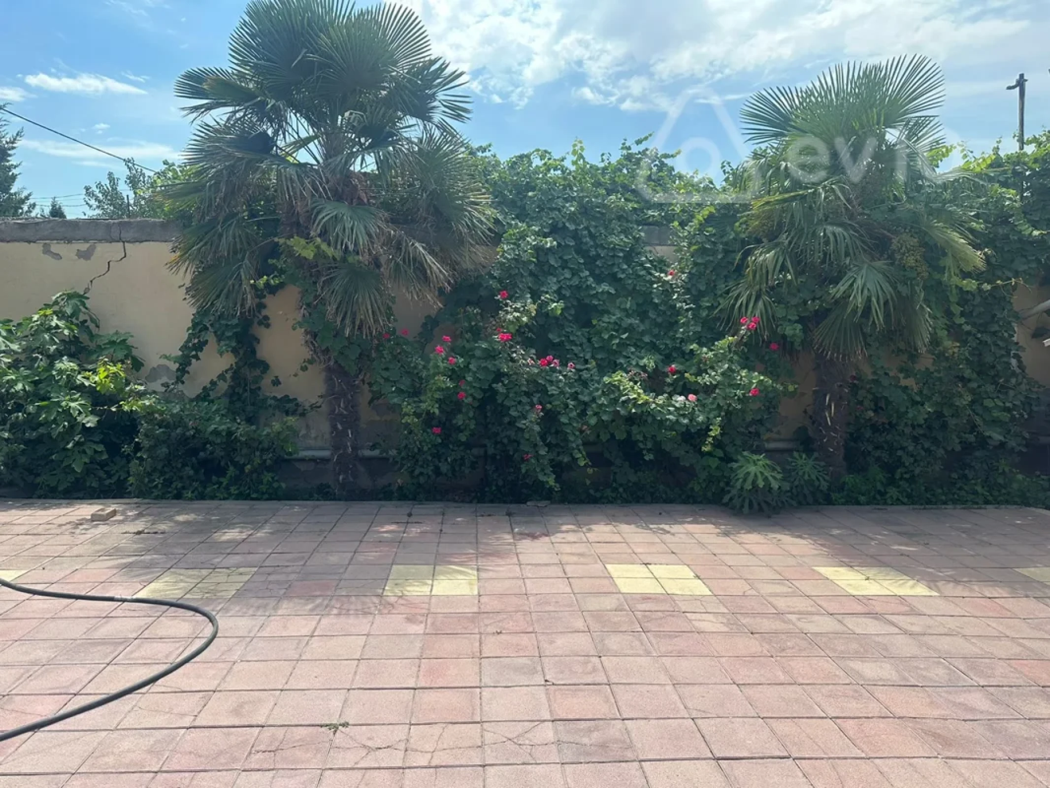 Kirayə verilir 4 otaqlı həyət evi 100 m²