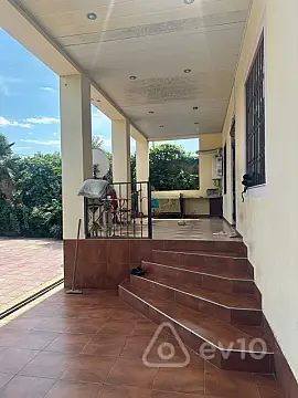 Kirayə verilir 4 otaqlı həyət evi 100 m²