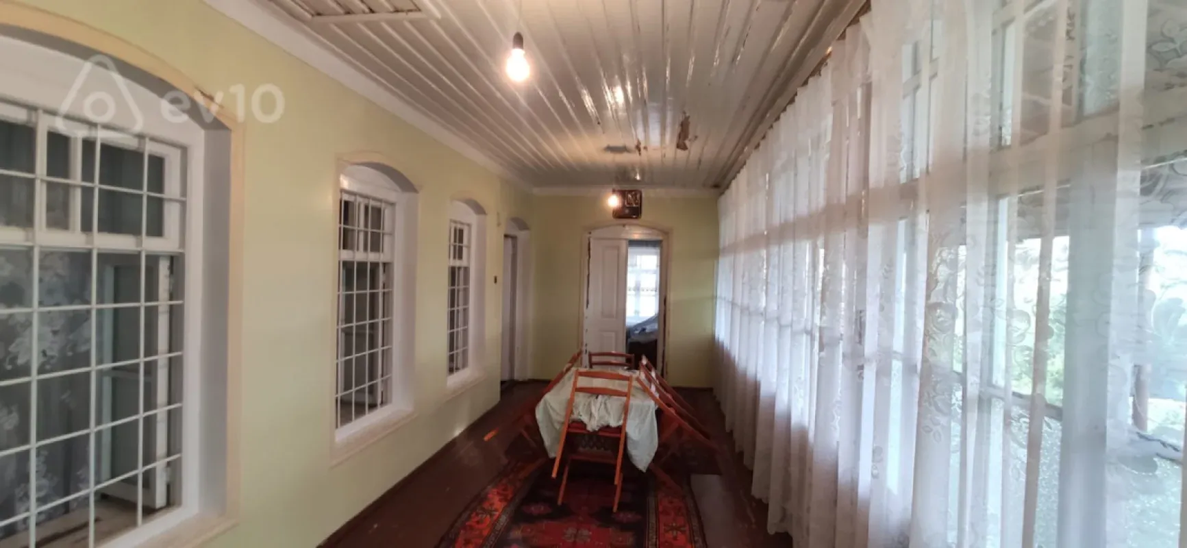 Satılır 6 otaqlı həyət evi 6 m²